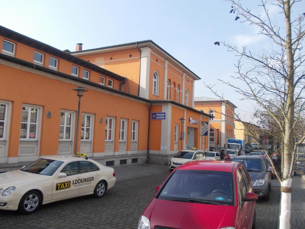 Hotel Im Bahnhof Passau Bilik gambar
