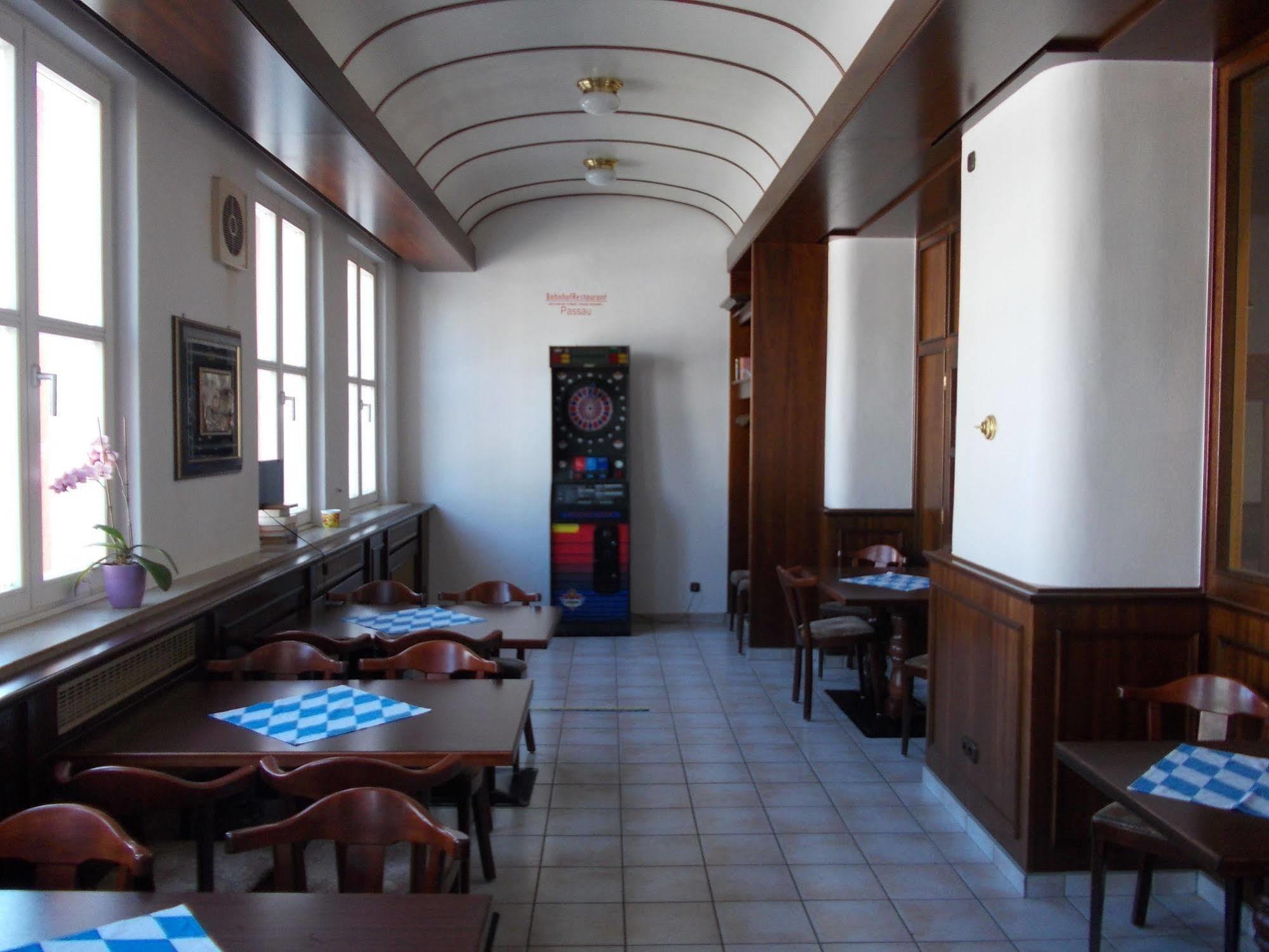 Hotel Im Bahnhof Passau Luaran gambar